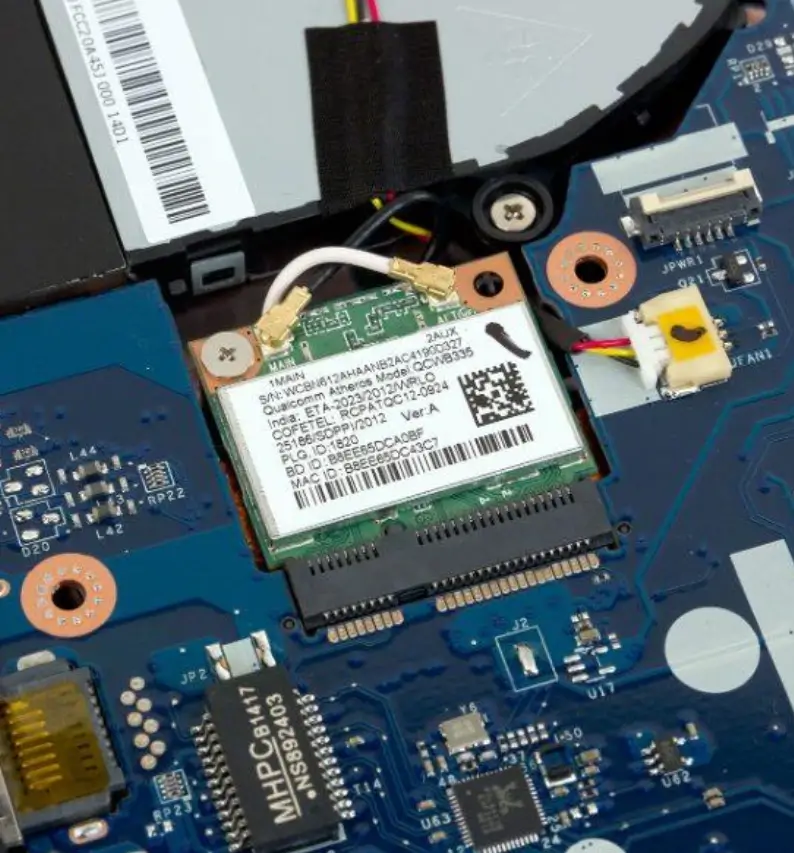 how to connect an external video card to a laptop